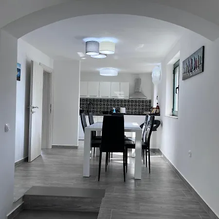 Villa Mungo *