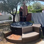 Mungo Starigrad Paklenica